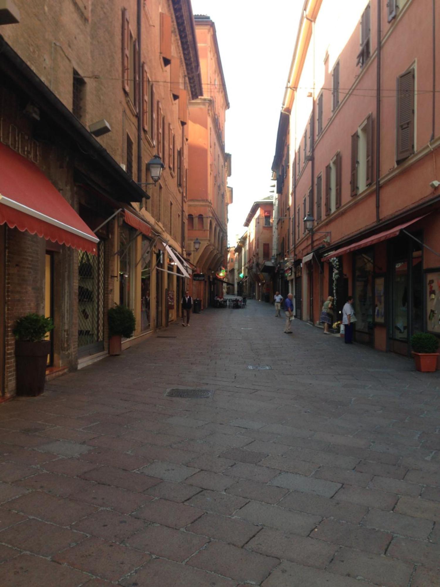 Piccolo Monolocale A Due Passi Da Piazza Maggiore Lejlighed Bologna Eksteriør billede